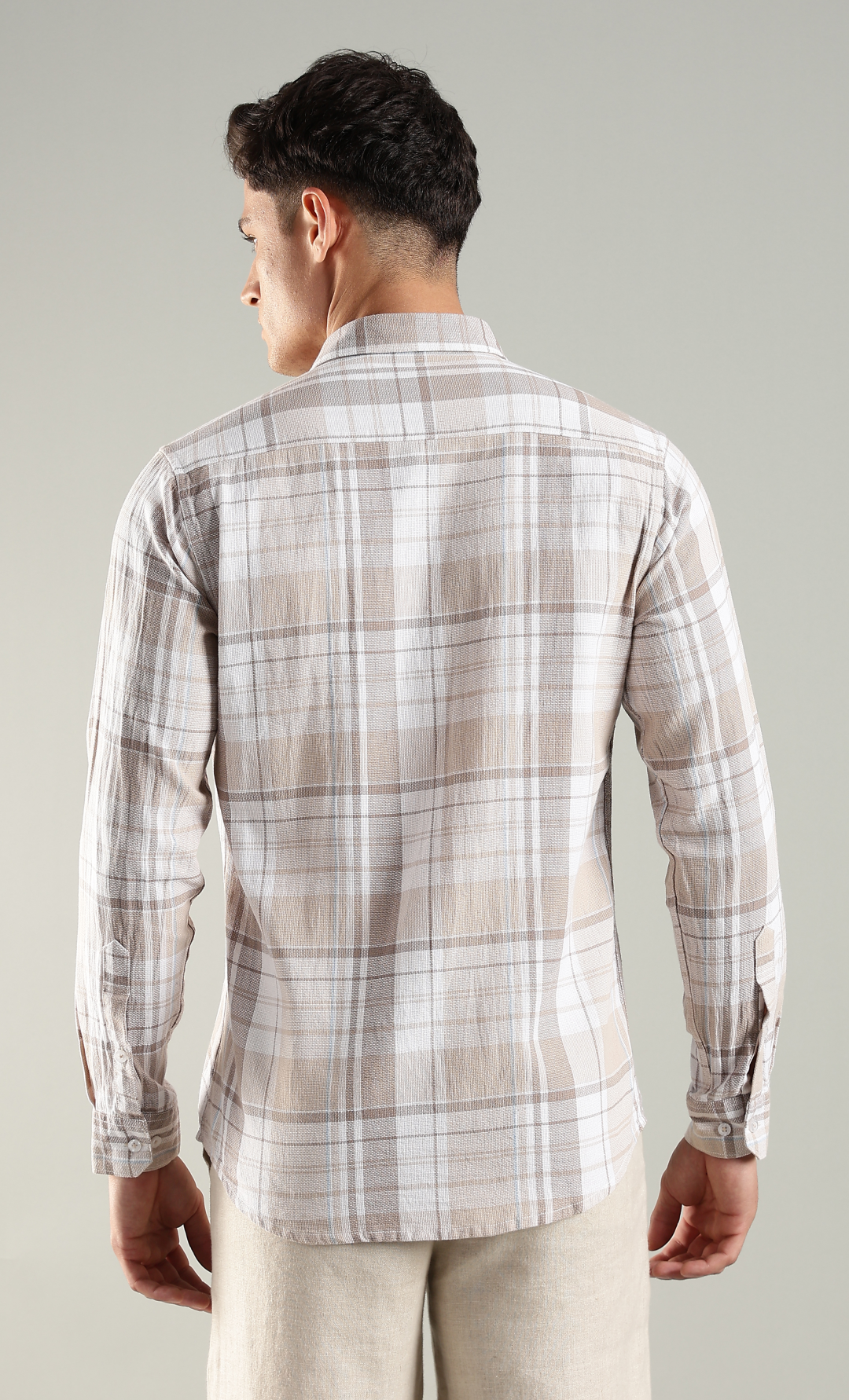 KORA, Shirt