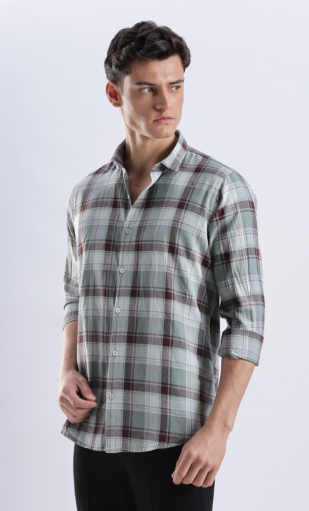 NIVO, Shirt
