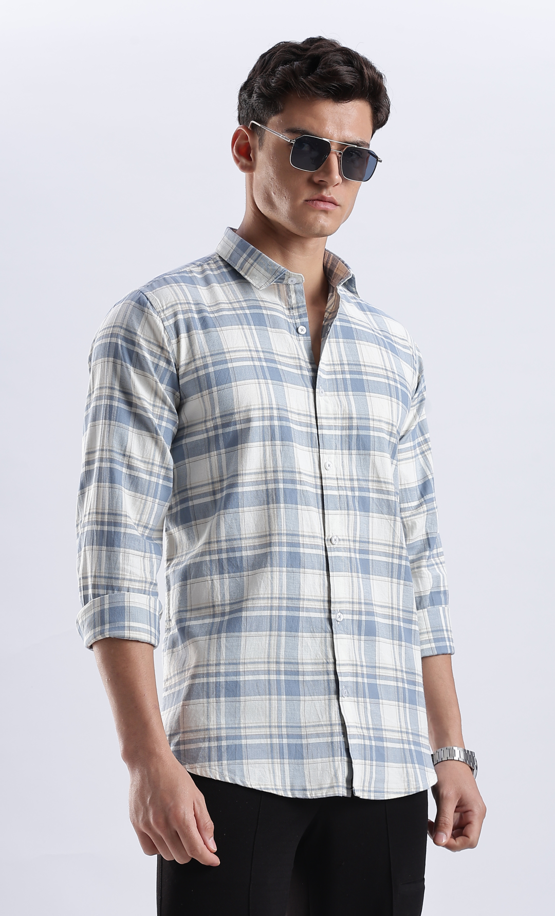 REVE, Shirt
