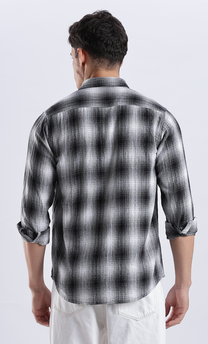 MILO, Shirt